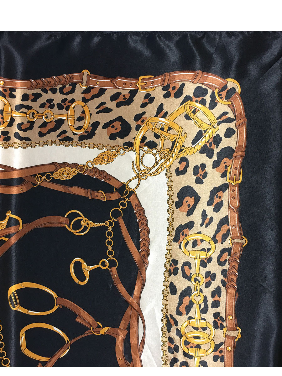 Sjaal Leopard Chains detail